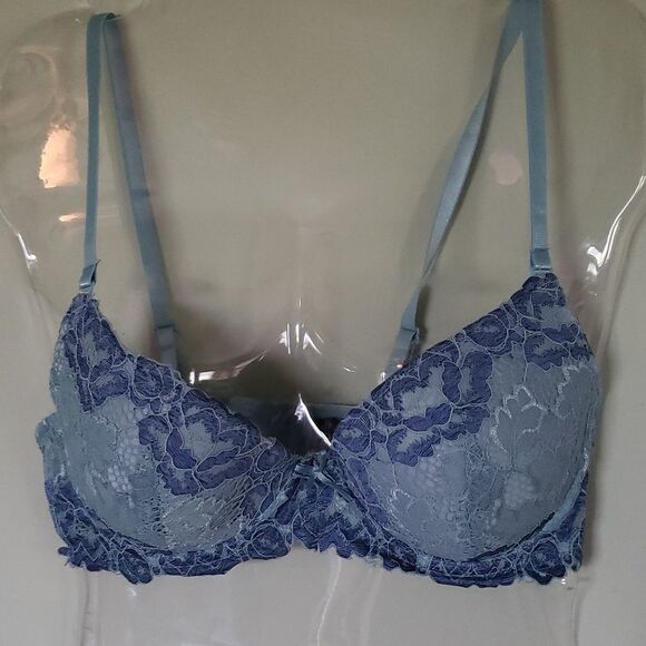 Blue Lace Womens Bra   Size 34C   Underwire  Romantic Floral Good Used - Picture 1 of 4